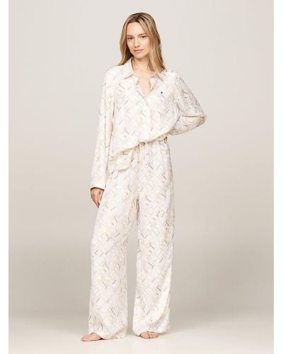 Tommy Hilfiger Th Monogram Shirt And Bottoms Pyjama Set - Natural