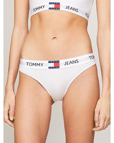 Tommy Hilfiger Heritage Slip mit Logomuster am Taillenbund - Weiß