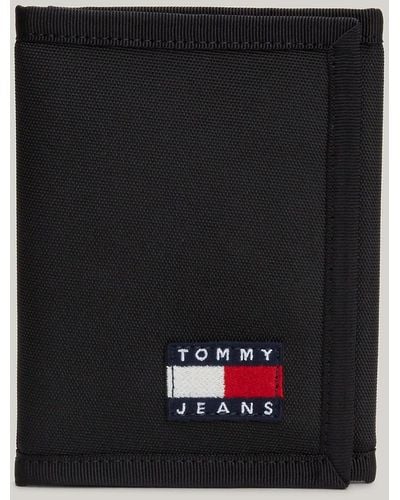 Tommy Hilfiger Essential Logo Trifold Wallet - Black