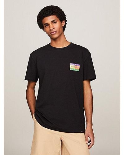 Tommy Hilfiger T-shirt Met Oversized Serif-vlag Op De Rug - Zwart