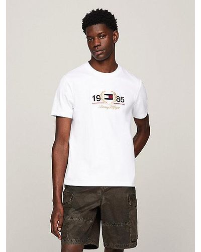 Tommy Hilfiger Camiseta de cuello redondo con logo bordado - Blanco