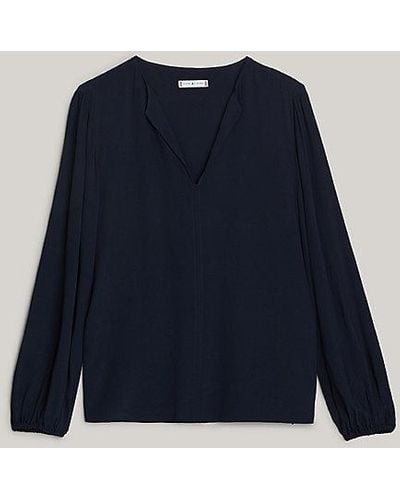 Tommy Hilfiger Adaptive Relaxed Fit Crêpe Blouse Met V-hals - Blauw