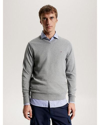Tommy Hilfiger Plus Regular Fit Pullover mit V-Ausschnitt - Grau
