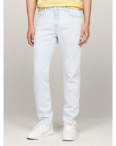 Tommy Hilfiger Ethan Relaxed Straight Jeans Met Light Wash - Wit