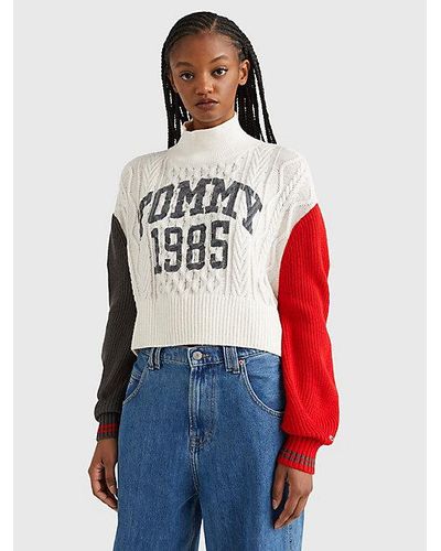 Tommy Hilfiger Cropped Fit Pullover mit Zopfmuster - Rot