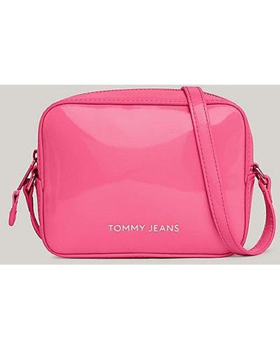 Tommy Hilfiger Essential kleine Kameratasche mit Lack-Finish - Pink