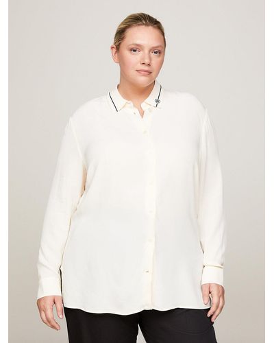 Tommy Hilfiger Curve Th Monogram Plaque Regular Fit Crepe Shirt - White