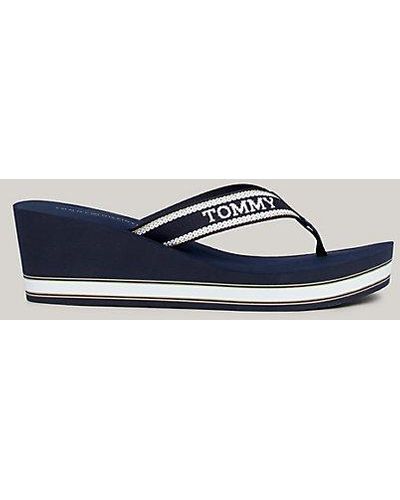 Tommy Hilfiger Teenslipper Met Sleehak En Logoband - Naturel