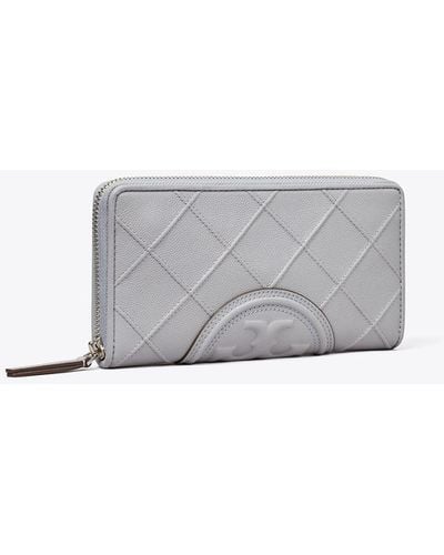 Tory Burch Fleming Soft Polished-grained Zip Continental Wallet - White