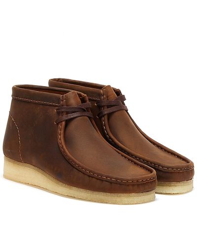 Clarks Wallabee Leather Beeswax Boots - Brown
