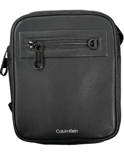 Calvin Klein Sleek Shoulder Bag With Contrasting Details - Black