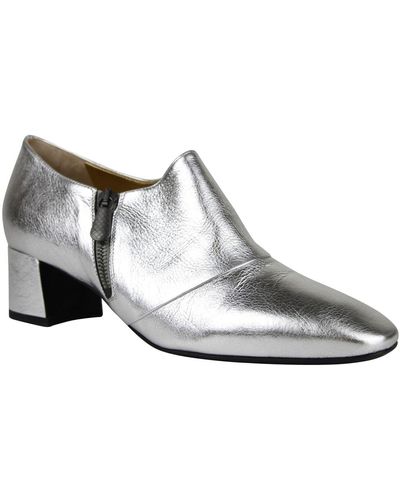 Bottega Veneta Metallic Leather Ankle Booties - Gray