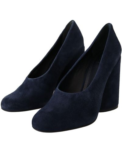 navy blue pumps shoes