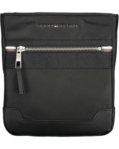 Tommy Hilfiger Sleek Shoulder Bag With Contrasting Details - Black