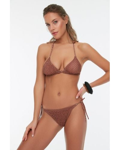 Trendyol Bikini-set geblümt - Braun