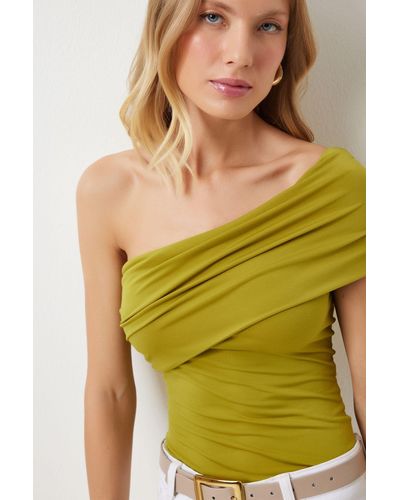 Happiness İstanbul Happiness istanbul öle one-shoulder-strickbluse mit raffung - Gelb