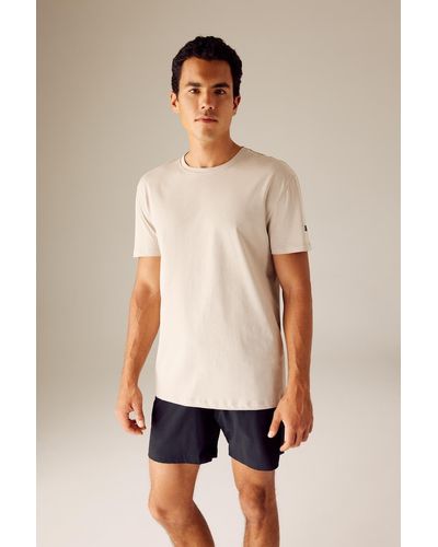 Defacto Bedrucktes t-shirt aus 100 % baumwolle mit standard-passform und rundhalsausschnitt - Natur