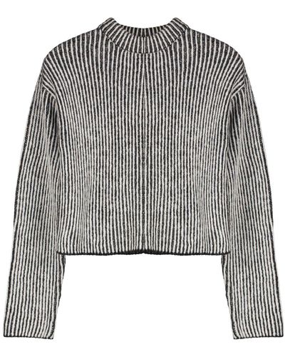 Trendyol Pullover regular fit - Grau