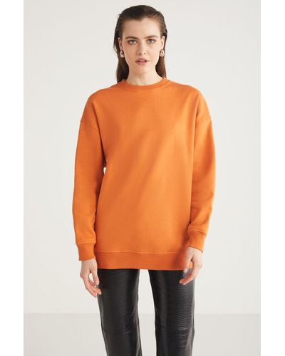 Grimelange Allys sweatshirt mit rundhalsausschnitt, übergroß, basic, - Orange