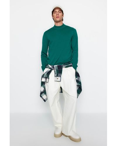 Trendyol Smaragder slim-fit-pullover mit halbem rollkragenpullover aus 100 % baumwolle - Grün
