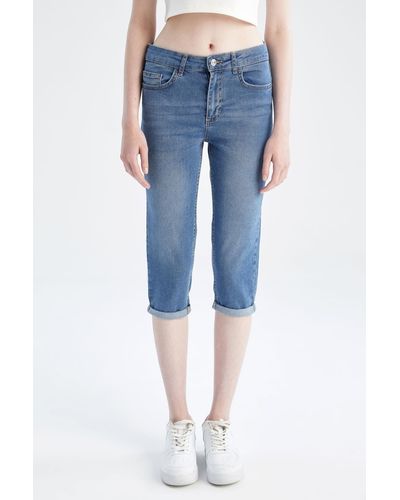 Defacto Jeans-capri mit normaler taille und gefaltetem bein - Blau