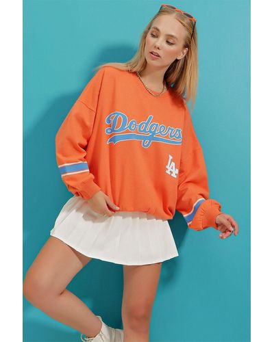 Trend Alaçatı Stili Farbenes dodgers-sweatshirt mit rundhalsausschnitt und schleifenärmeln - Orange