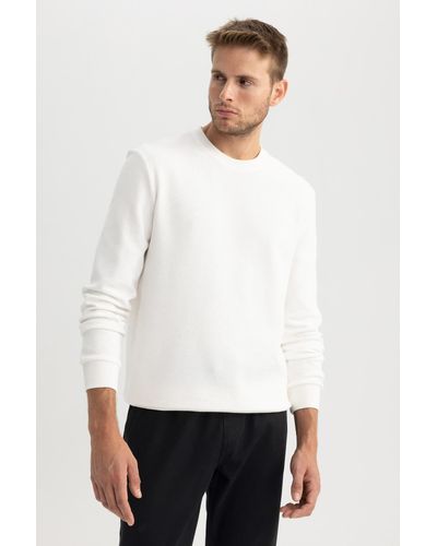 Defacto Basic-sweatshirt mit normaler passform - Weiß