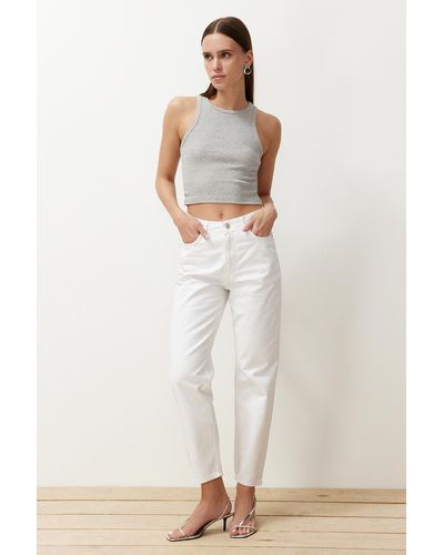 Trendyol E mom-jeans mit hoher taille - Natur