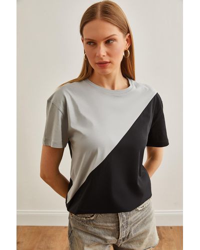 Olalook Asymmetrisches t-shirt in geräuchertem schwarz, blockmuster, - Grau