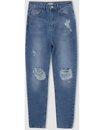 Defacto Knöchellange jeanshose im mom-fit mit rissen und details - Blau