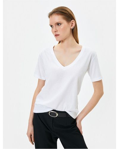 Koton Kurzarm-basic-t-shirt aus baumwolle mit v-ausschnitt - Weiß