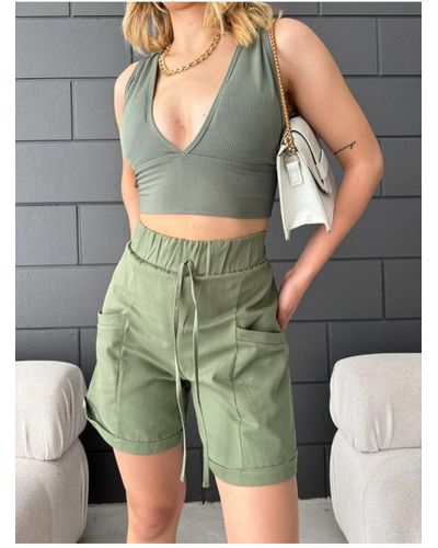 BİKELİFE Bikelife gabardine-stoff – shorts mit elastischem bund und seitentaschen - Grün