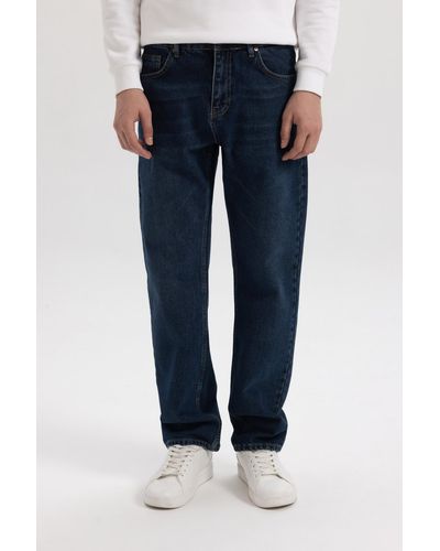 Defacto Gerade geschnittene jeanshose mit normaler taille und normaler taille - Blau