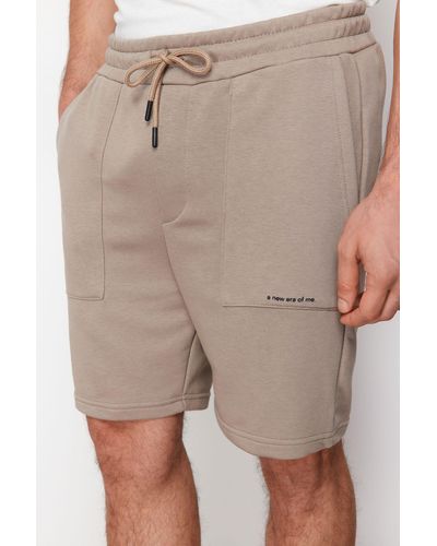 Trendyol Shorts und bermudas mit buchstaben-print , reguläre/normale schnittform - Grau