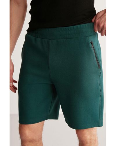 Grimelange Colın shorts in entspannter passform in mit elastischem bund und seitentaschen - Grün