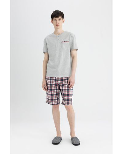 Defacto Pyjama-set mit kurzärmligen shorts und normaler passform b7253ax24sp - Weiß