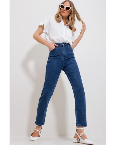 Trend Alaçatı Stili E five-pocket-mom-jeans aus lycra alc-x11755 - Blau