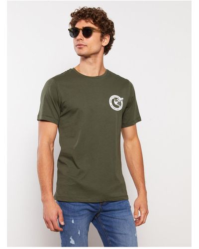LC Waikiki Kurzärmliges, bedrucktes t-shirt aus gekämmter baumwolle mit rundhalsausschnitt - Grün