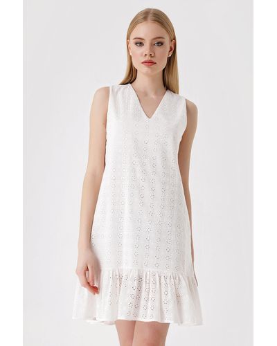 Bigdart 2391 minikleid mit v-ausschnitt und wellenkante – - Weiß