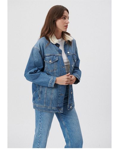 Mavi Sandy kunstfell-jeansjacke mit details -80666 - Blau
