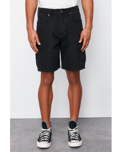 Trendyol E jeansshorts mit cargotasche und normaler passform - Schwarz