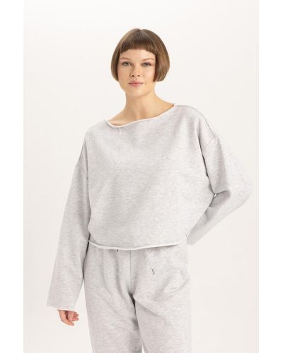 Defacto Fall in love – lässiges pyjama-oberteil mit rundhalsausschnitt und langen ärmeln in normaler passform b1279ax23wn - Weiß