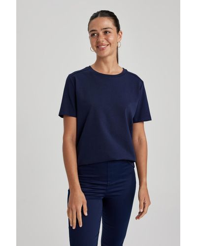Defacto Kurzarm-t-shirt aus 100 % baumwolle mit normaler passform und rundhalsausschnitt a9428ax23au - Blau