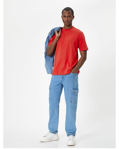 Koton Basic-t-shirt mit rundhalsausschnitt und kurzen ärmeln aus baumwolle - Rot