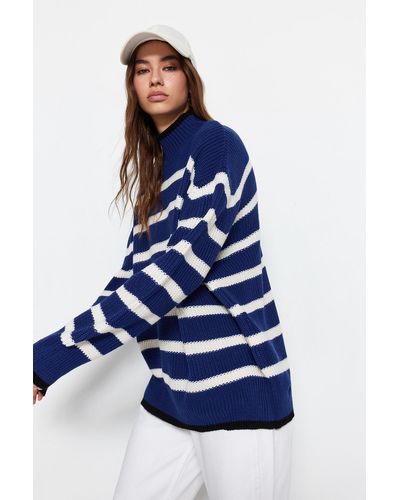 Trendyol Pullover oversized - Blau