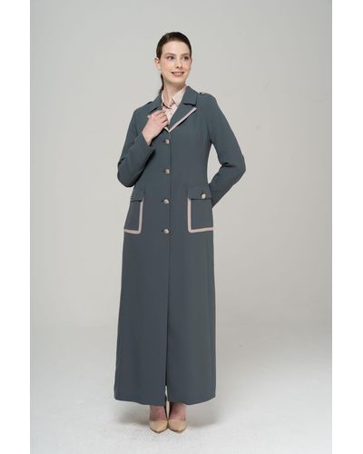 Olcay Mantel mit kragen, tasche, schulterklappen und garni-details, gefüttert, haki - Blau