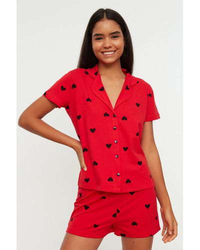 Trendyol Es, gestricktes pyjama-set mit hemd und shorts aus 100 % baumwolle mit herzmuster - Rot
