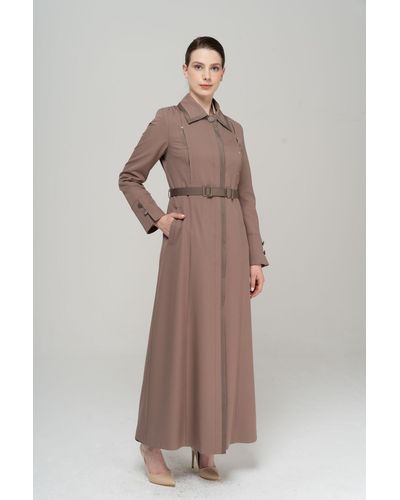 Olcay Gefütterter mantel mit hemdkragen, satin und accessoire-detail mink - Braun