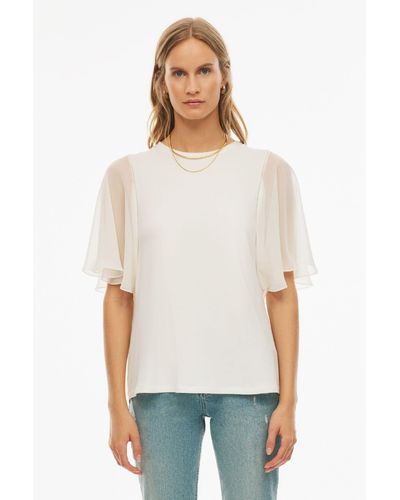 Perspective Lianas t-shirt in normaler passform, standardgröße, figurbetonte ärmel, rundhalsausschnitt, farben - Weiß
