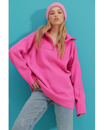 Trend Alaçatı Stili Fuchsiafarbener winterpullover mit reißverschluss vorne, übergroßer strickpullover - Pink